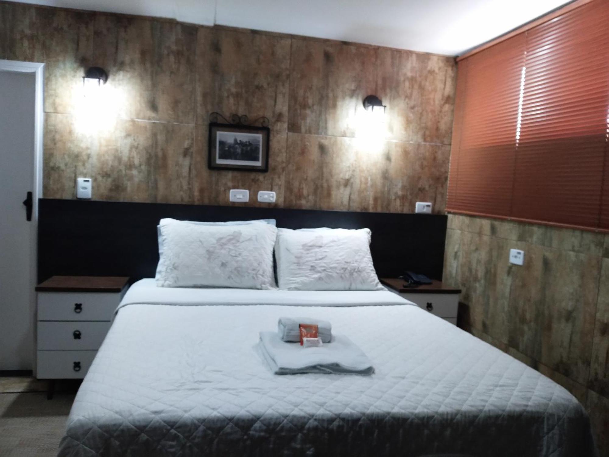 Medieval Hotel Tres Coracoes Luaran gambar
